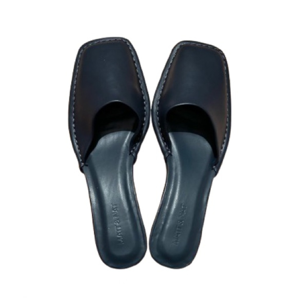 NWOT MATT & NAT Women's Slide Sandals, Dark Navy Blue